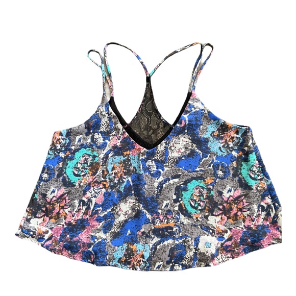ASTR Multi-Color Camisole Crop Top - Picture 2 of 7